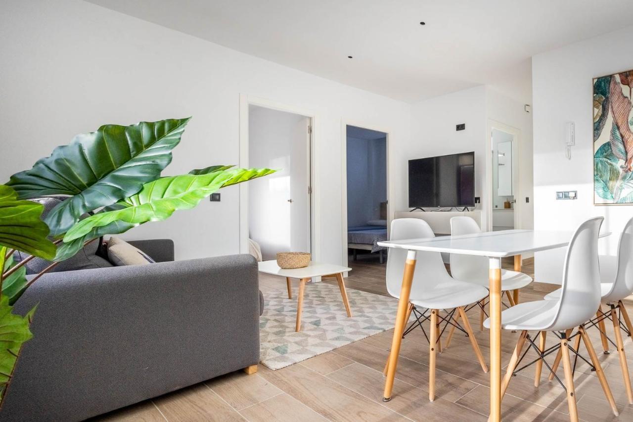 Nervion Suites 1 - Vacacional Sevilla Buitenkant foto