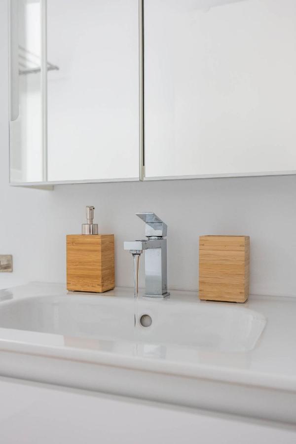 Nervion Suites 1 - Vacacional Sevilla Buitenkant foto