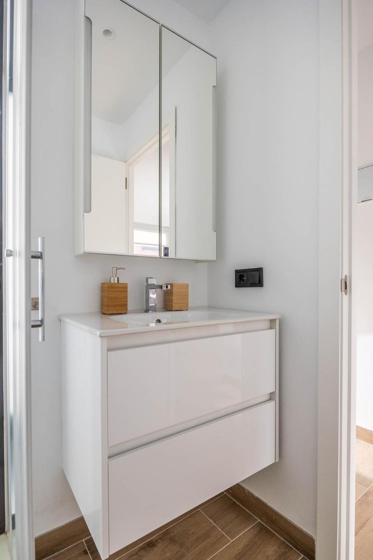 Nervion Suites 1 - Vacacional Sevilla Buitenkant foto