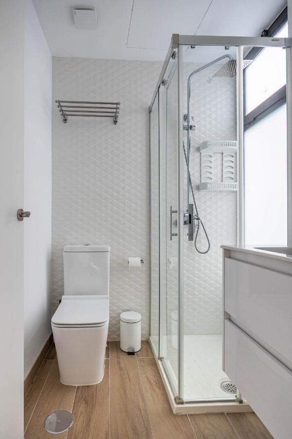 Nervion Suites 1 - Vacacional Sevilla Buitenkant foto