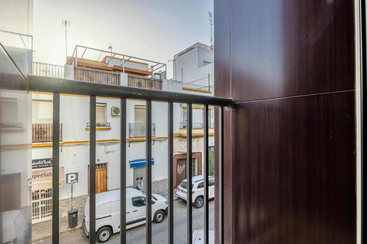 Nervion Suites 1 - Vacacional Sevilla Buitenkant foto